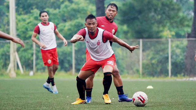 FOTO: Persija Jakarta Gelar Latihan Perdana Jelang Piala Menpora 2021