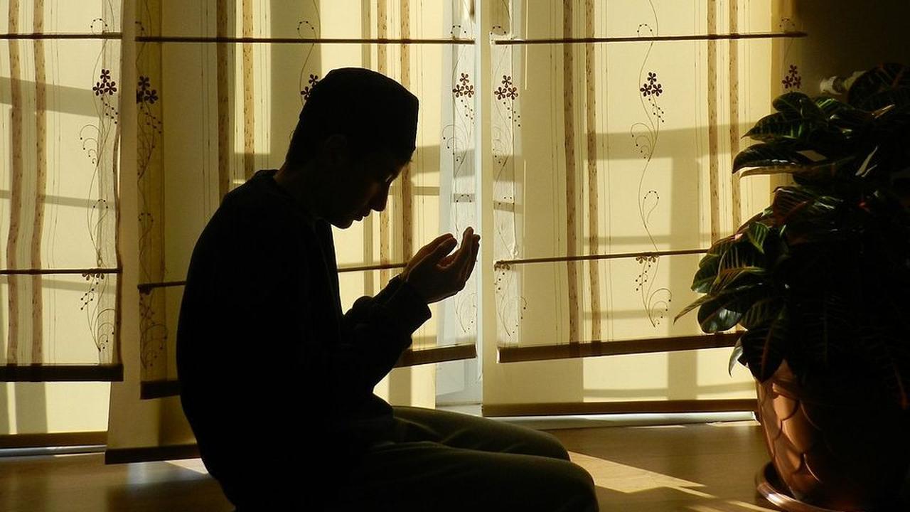 Pengertian Sujud Sahwi