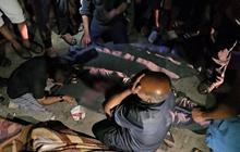 Suka Cita Idul Adha di Gaza Berubah jadi Duka, Pria Ini Tangisi Jenazah Adik Korban Serangan Israel