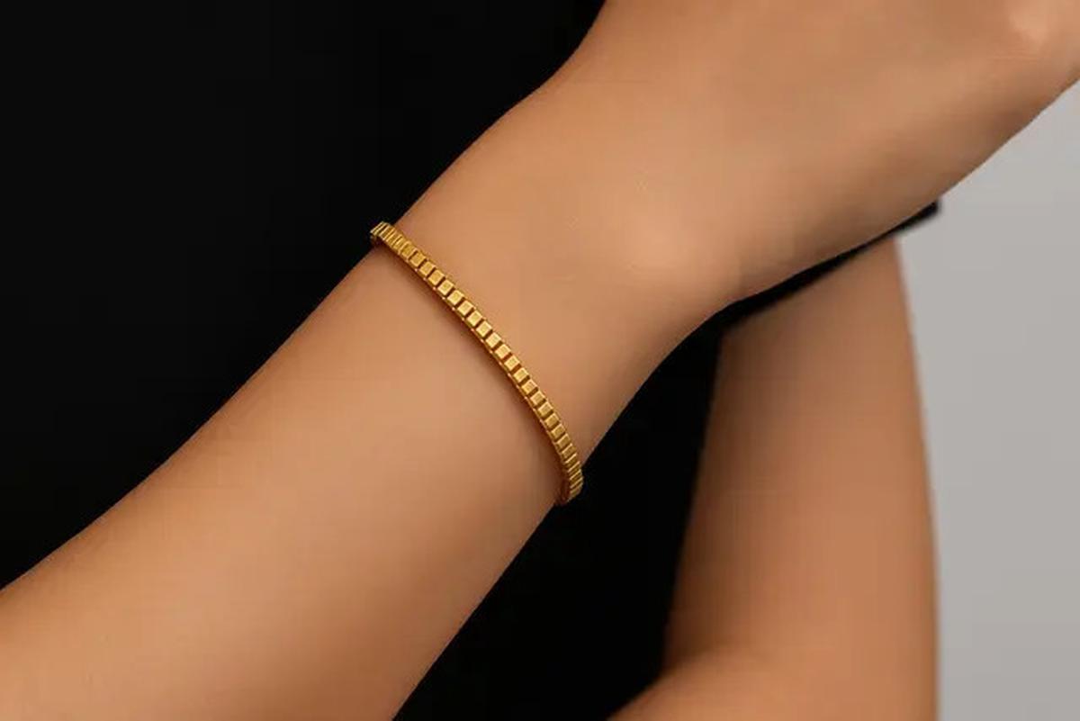 7 Model Gelang Tennis Emas 24 Karat 5 Gram Tanpa Batu Permata, Tampilan Ringan dan Tetap Stylish