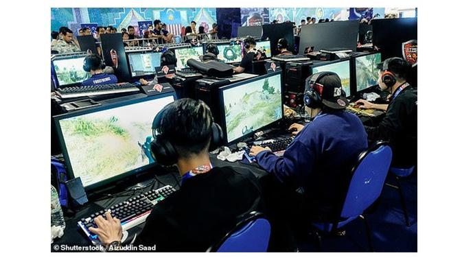 Main Game Selama 22 Jam, Remaja Ini Alami Kelumpuhan Tangan (Sumber: Shutterstock)