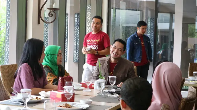 Dude Harlino