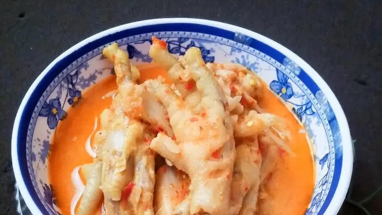 Gulai Nangka Ceker Ayam
