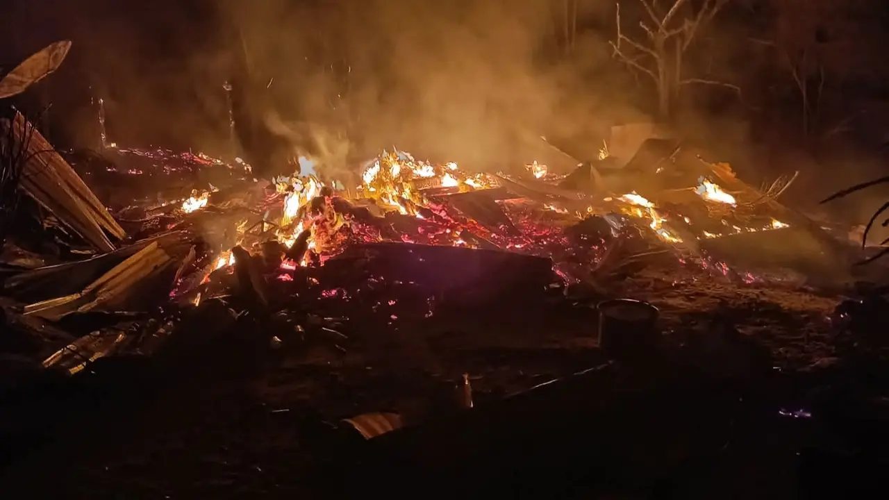 Kebakaran hunian Dusun Tondopi Kabupaten Bombana Sulawesi Tenggara