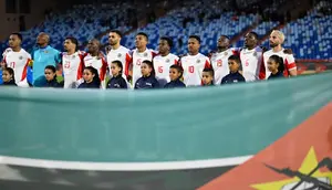 Timnas Mozambik berbaris menjelang pertandingan Grup F Piala Afrika (CAN) antara Pantai Gading dan Mozambik di Stadion Marrakesh di Marrakesh pada 24 Desember 2025. (Khaled DESOUKI/AFP)