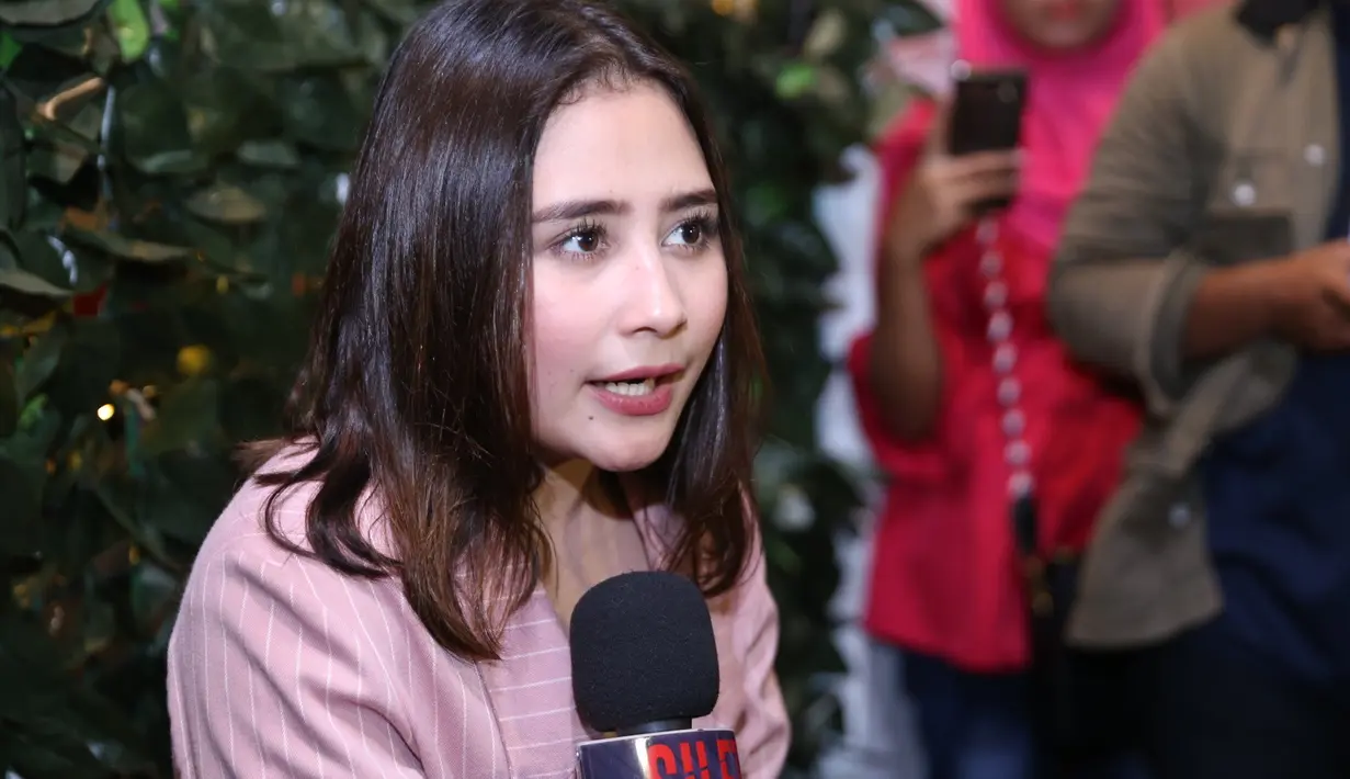 Prilly Latuconsina