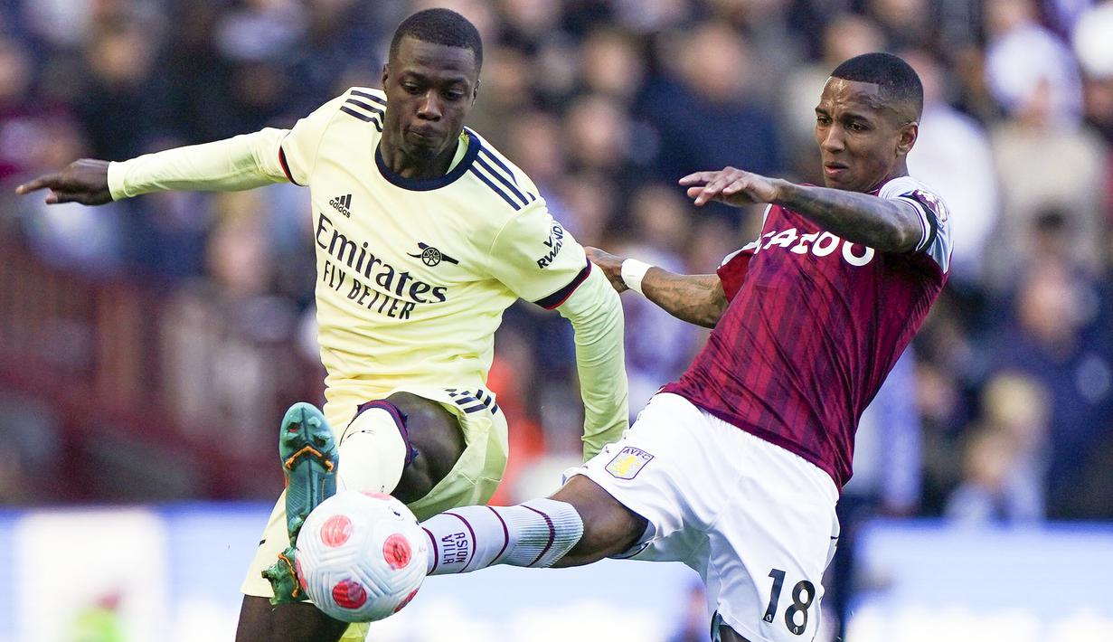 Pada babak kedua, Arsenal dan Aston Villa sama-sama saling menebar ancaman. Arsenal mesih mencoba untuk menggandakan keunggulan sedangkan Aston Villa berusaha untuk mencetak gol penyeimbang. (PA via AP/Nick Potts)