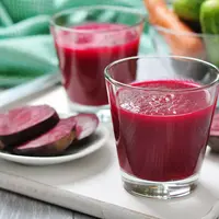 Resep jus bit./Copyright&nbsp;shutterstock.com/g/miamama