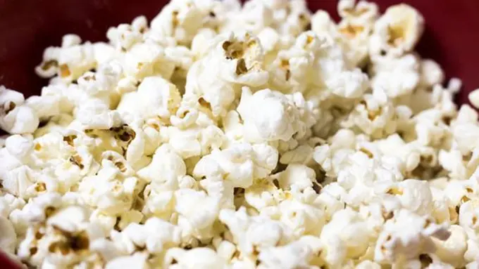 Fakta kesehatan popcorn/copyright Pexels.com/Megha Mangal