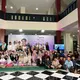 Pemain Sinetron 'Istiqomah Cinta' bersama Anak-Anak Panti Asuhan Akbar Al-qi Foundation - Bogor dalam Meet and Greet 'Istiqomah Cinta' / Foto: dok SCTV.