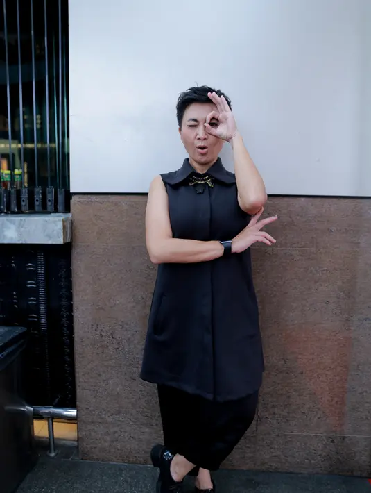 Presenter talk show favorite versi "Panasonic Awards" 2002, program TV "TALK LIVE" - Indosiar, ini sebelumnya telah bermain dalam film layar lebar 'Ariel & Raja Langit (2005) dan 'Red CobeX (2010)'. (Adrian Putra/Bintang.com)