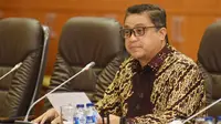 Ketua Komisi IX DPR Dede Yusuf meminta kepada Kemenker bersama dengan Konsil Kedokteran Indonesia (KKI) dan Ikatan Dokter Indonesia (IDI) untuk segera menyelesaikan permasalahan dokter Terawan.