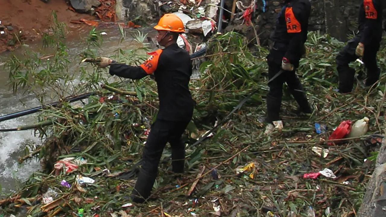 FOTO: Penampakan Puluhan Rumah Rusak di Bogor Usai Guyuran Hujan Deras Semalaman