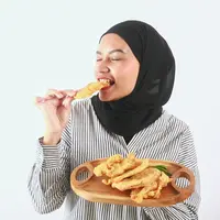 Makanan yang penuh nostalgia saat ramadan/copyright fimela/adrian putra