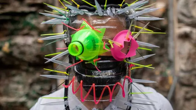 masker daur ulang plastik
