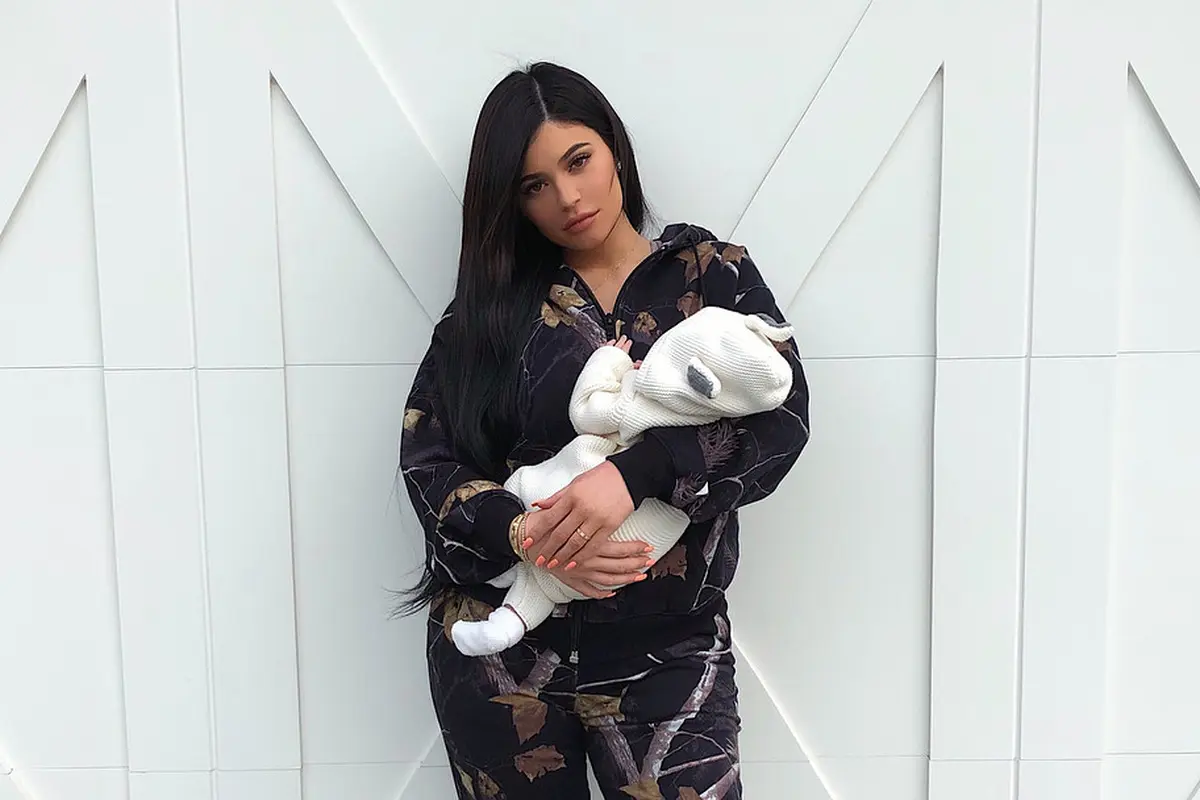 [Bintang] Kylie Jenner