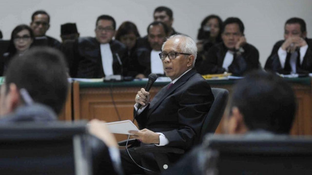 Jalani sidang lanjutan, OC Kaligis dicecar JPU