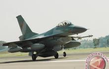 Saat Jet Tempur F-16 Kawal Kedatangan Raja Abdullah II ke Indonesia