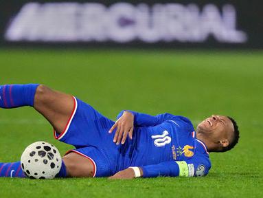 Kylian Mbappe yang tampil apik dalam laga antara Prancis melawan Azerbaijan saat Kualifikasi Piala Dunia 2026 zona Eropa, Sabtu (11/10/2025) dini hari WIB harus meninggalkan lapangan pertandingan lebih awal karena cedera. (AP Photo/Michel Euler)
