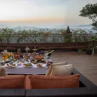 Plataran Borobudur Resort &amp; Spa yang menyuguhan pemandangan indah.
