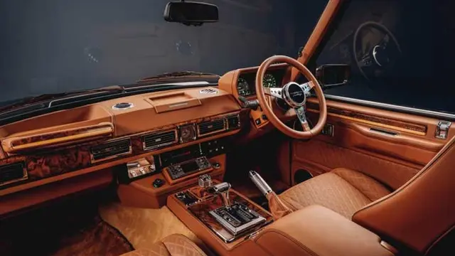 Interior Range Rover LSE 1993 hasil restomod Overfinch (Overfinch)