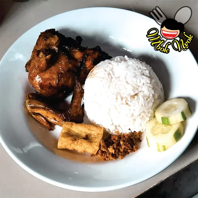 Rekomendasi Ayam Bakar di Surabaya Enak dan Populer