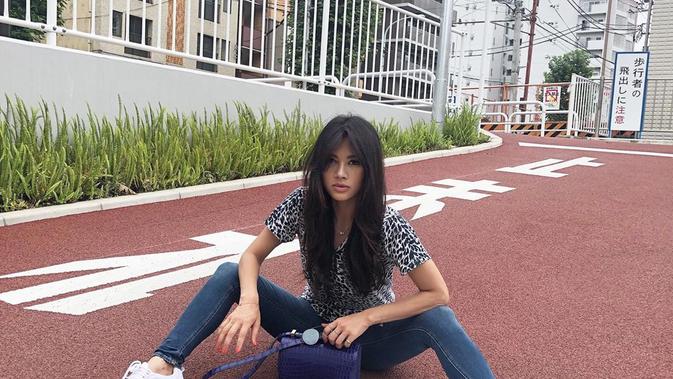 6 Koleksi mewah tas Adinda Bakrie. (dok. Instagram @adindabakrie/https://www.instagram.com/p/B0K5KHaJbG6//Adhita Diansyavira)