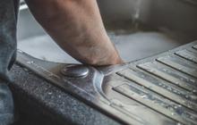 Wastafel Dapur Berkerak? Ini Cara Praktis Membersihkannya