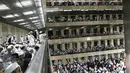 Peserta aksi 112 sedang mengikuti zikir dan tausiyah di Masjid Istiqlal, Jakarta, Sabtu (11/2). (Liputan6.com/Herman Zakharia)