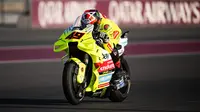 Pembalap Pertamina Enduro VR46, Fabio Di Giannatonio memacu motornya saat tes pramusim MotoGP 2024 di Lusail International Circuit, Doha, Qatar, Selasa (20/02/2024) waktu setempat. (Dok. Pertamina Enduro VR46 Racing Team)