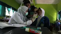130 Mahasiswa FKG Trisakti Periksa Gigi Warga Riau