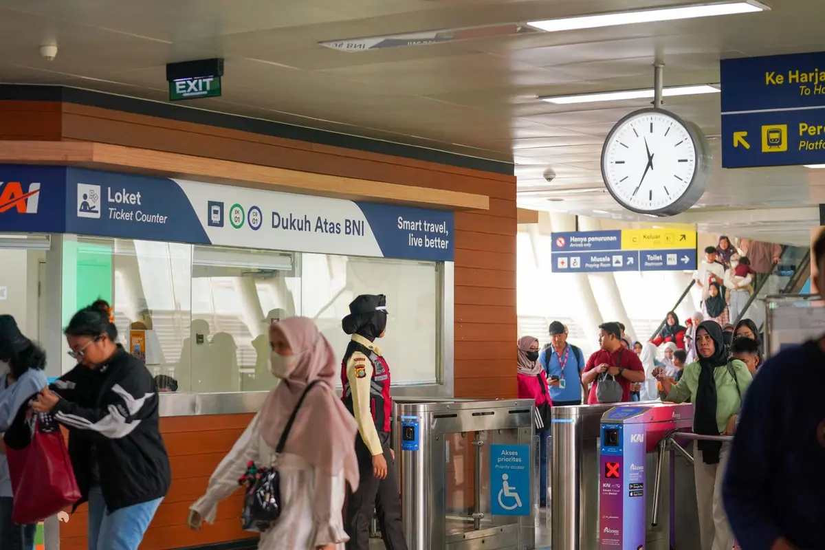 PT Kereta Api Indonesia (Persero) bersama Bank BNI meresmikan penamaan atau Naming Rights Stasiun Dukuh Atas menjadi Stasiun Dukuh Atas BNI, Rabu (20/11)