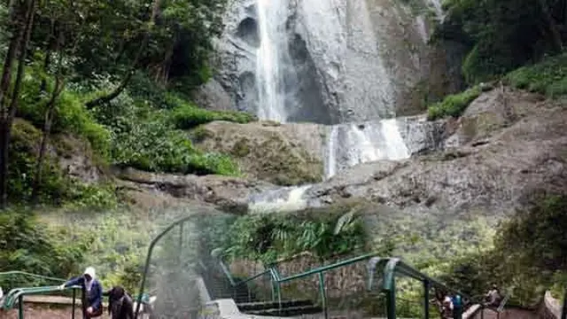 Air Terjun Dolo Rekomendasi Tempat Healing di Jawa Timur