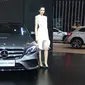 Mercedes E-Class Plug-in Hybrid di GIIAS 2017.(Rio/Liputan6.com)