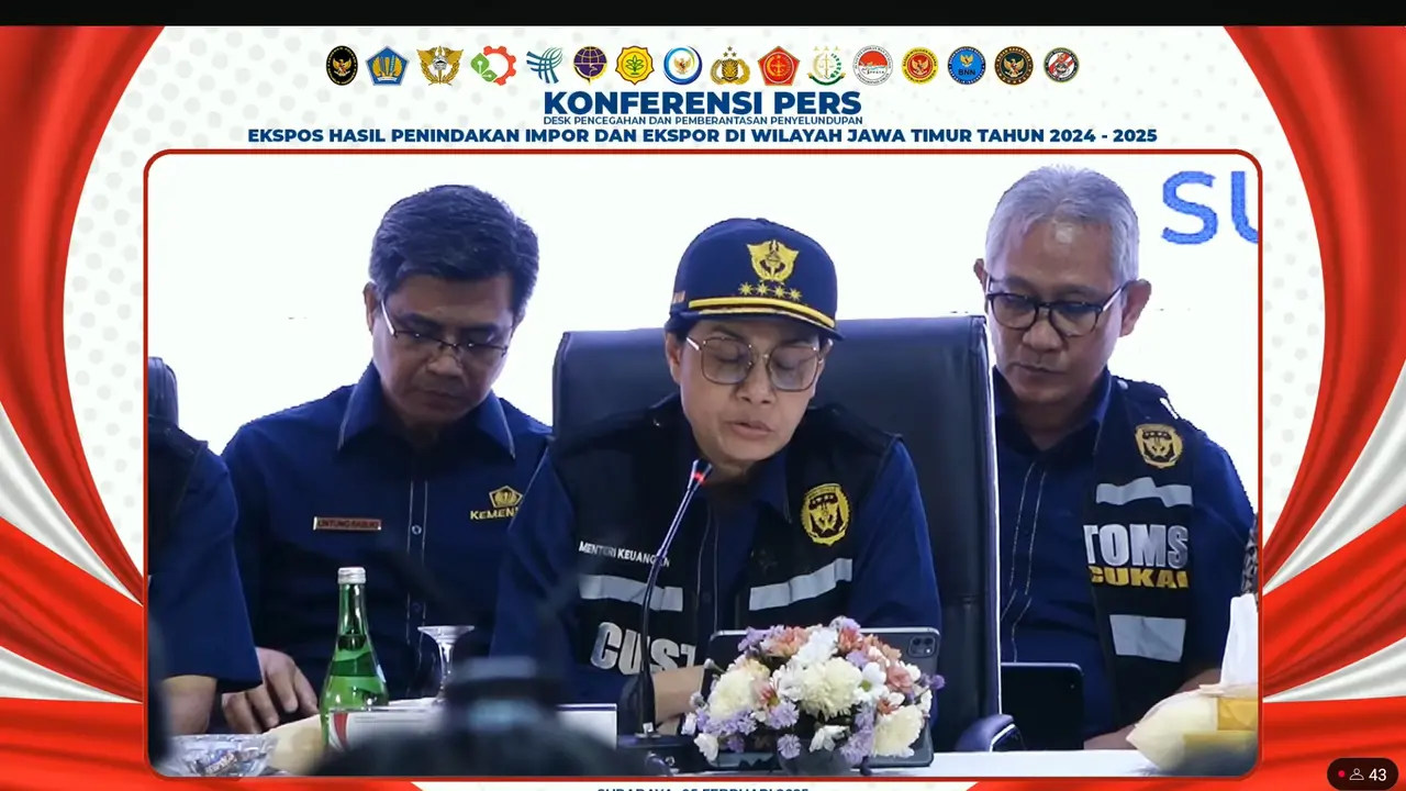 Menkeu Sri Mulyani dalam Konferensi Pers Hasil Penindakan Impor & Ekspor di Wilayah Jawa Timur 2024-2025, Rabu (5/2/2025). (Foto: tangkapan layar/ Tira Santia)