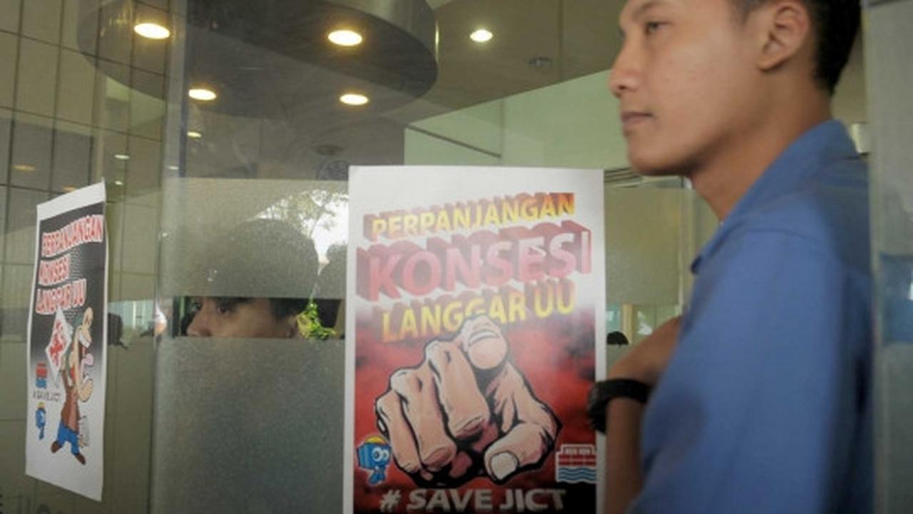 Tuntut penghentian kerja sama asing, karyawan JICT mogok kerja