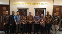 Bupati Teluk Bintuni Petrus Kasihiw menemui Kepala Staf Kepresidenan (KSP) Moeldoko (Istimewa)