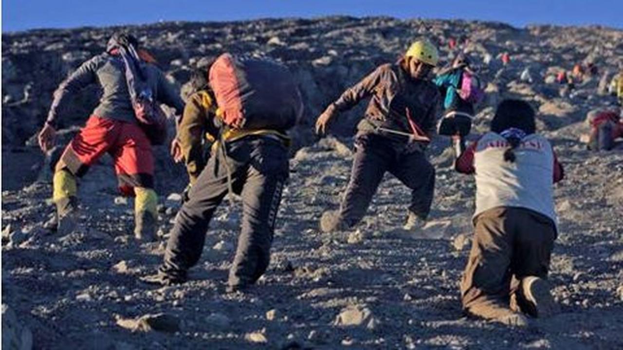 7 ABG yang hilang di Gunung Lawu ditemukan dalam kondisi sehat