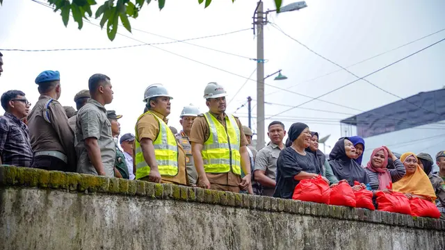 Bobby Nasution Instruksikan Pelebaran Parit Emas Jalan Sampali