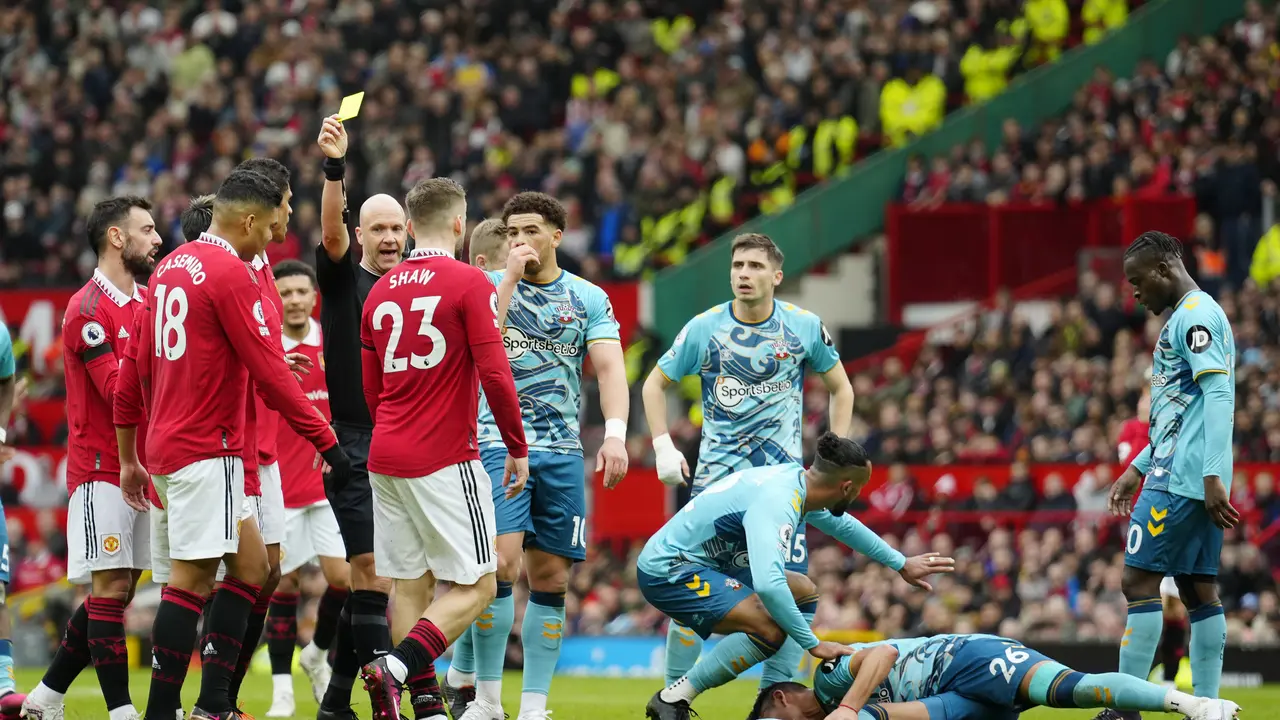 Manchester United (MU) melawan Southampton di Premier League 2022/2023.