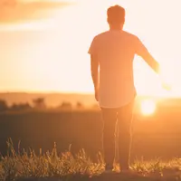 Ilustrasi pasangan/copyright unsplash.com/Ryan Holloway