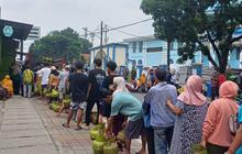 VIDEO: Rakyat Menjerit Kisruh Gas 3 Kg, Prabowo 'Obrak-abrik' Batalkan Aturan Bahlil dalam Semalam