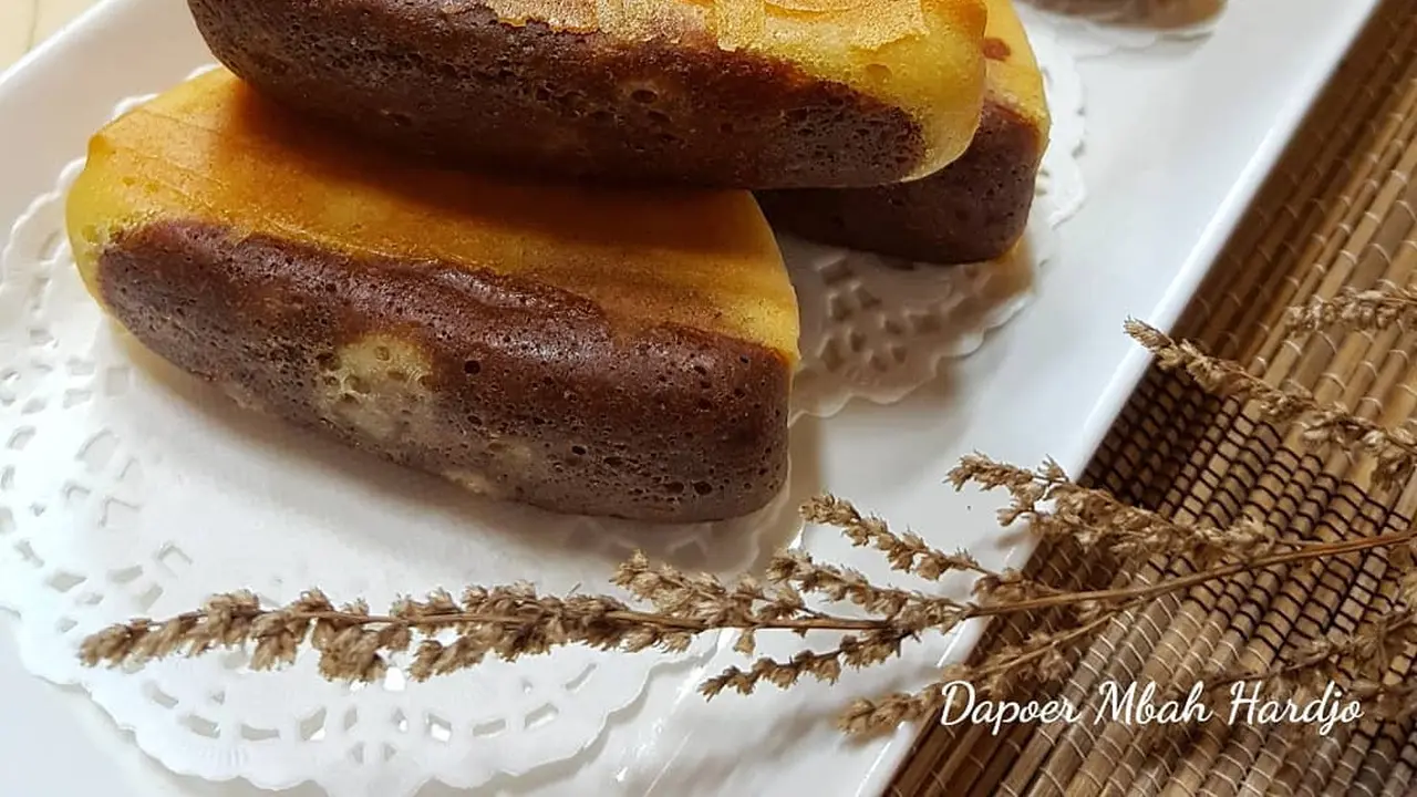 Kue Pukis.