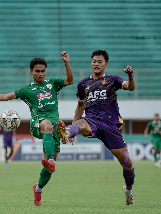 FOTO PSS Sleman Vs Persik Kediri