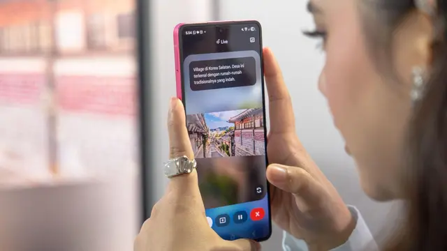 Google Live with Camera di Samsung Galaxy Z Fold7. Credit: Samsung