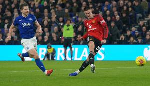 Manchester United berhasil meraih kemenangan 1-0 atas Everton pada laga pekan ke-27 Premier League di Hill Dickinson Stadium, Selasa (24/02/2026) dini hari WIB. Gol tunggal MU ke gawang The Toffees dicetak Benjamin Sesko pada menit ke-71. (AP Photo/Ian Hodgson)