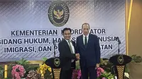 Menko Kumham Imipas Yusril Ihza Mahendra bertemu Dubes Prancis untuk Indonesia. Pertemuan membahas soal pemindahan terpidana mati kasus narkoba Serge Areski Atlaoui ke negara asalnya, Prancis. (Foto: Istimewa)