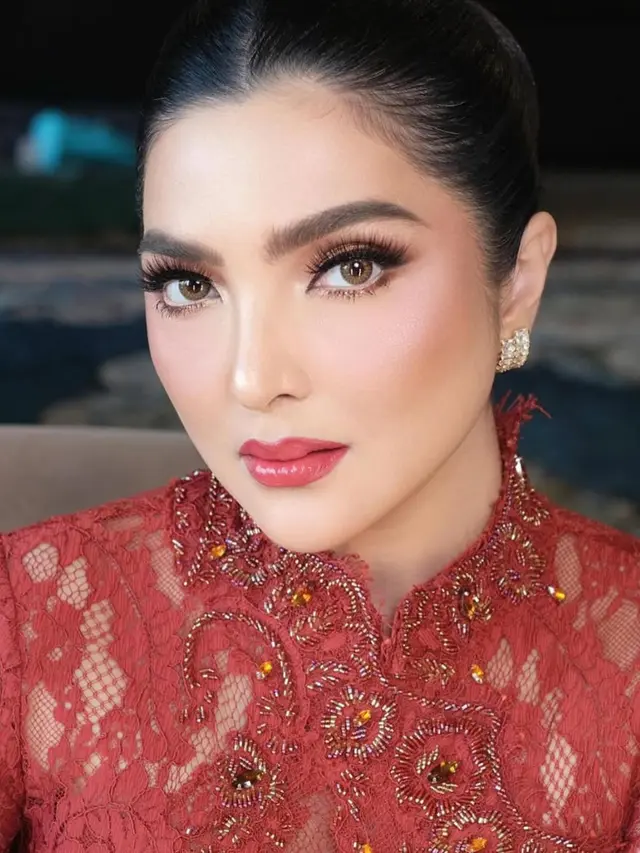 Detail riasan ashanty di acara kondangan. (credit:instagram.com/ashanty_ash)