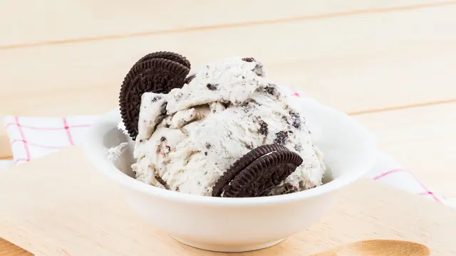 ilustrasi es krim oreo