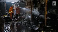 Api Melahap Kios di Pasar Atas Bukittinggi